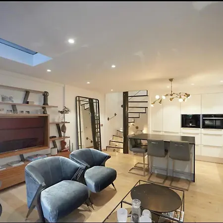 Maison 75m2 Buttes Chaumont 4 Personnes Apartment Paris